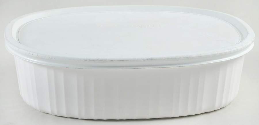 French White 1.5 Quart Oval Covered Casserole by Corning Corelle-1