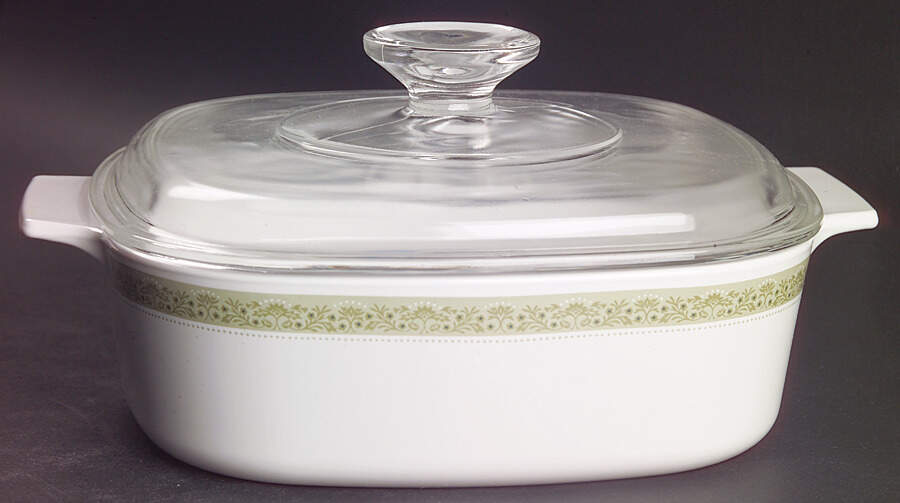 Lynwood Green 2 Quart Square Casserole with Lid by Corning Corelle-1