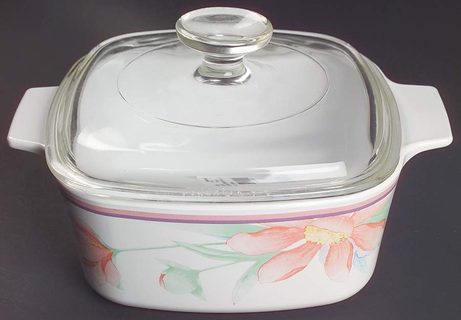 Peony 1.5 Quart Square Casserole with Lid by Corning Corelle-1