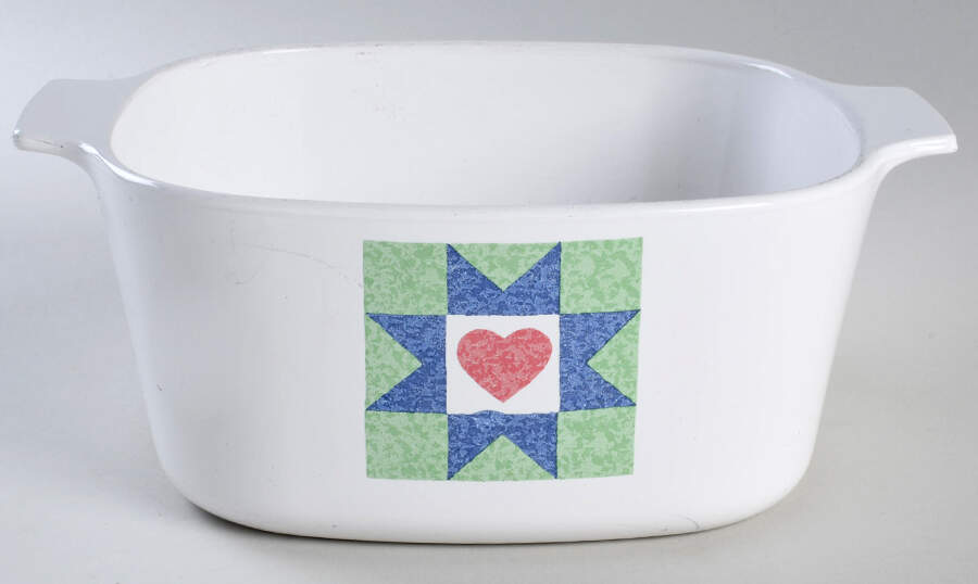 Quilt (Corelle) 3 Quart Square Casserole No Lid by Corning Corelle-1