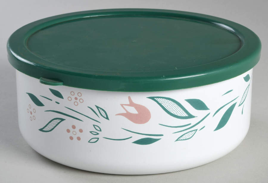 Rosemarie (Corelle) 7 3/8" Metal Bowl with Plastic Lid by Corning Corelle-1