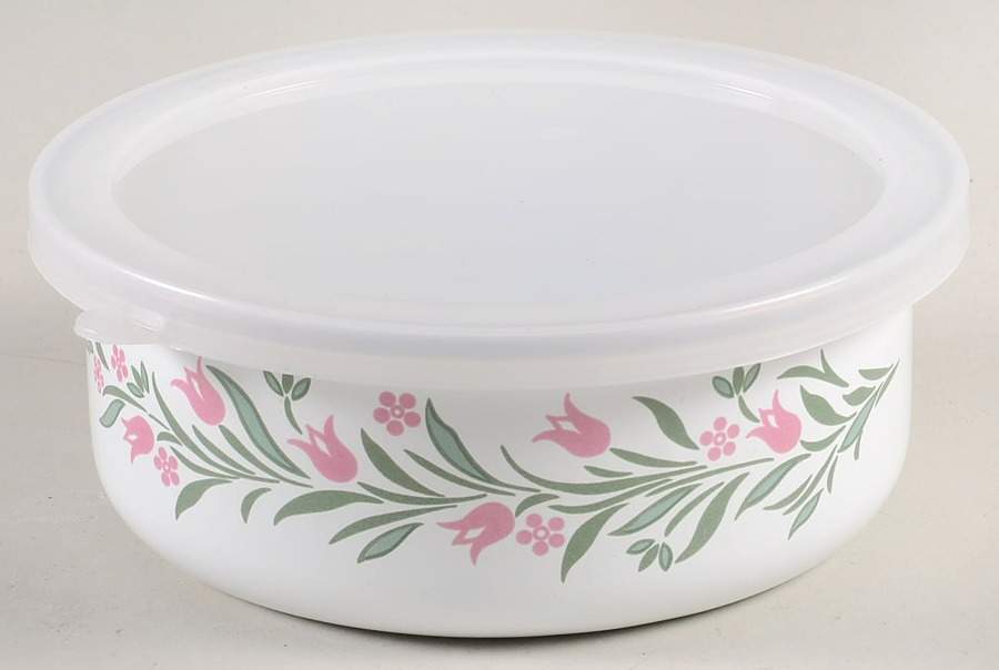Rosemarie (Corelle) Bowl-Metal 5 3/4" with Plastic Lid by Corning Corelle-1