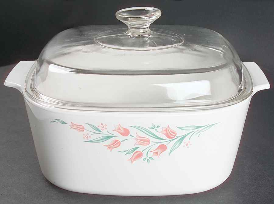 Rosemarie (Corelle) 5 Quart Square Casserole with Glass Lid by Corning Corelle-1