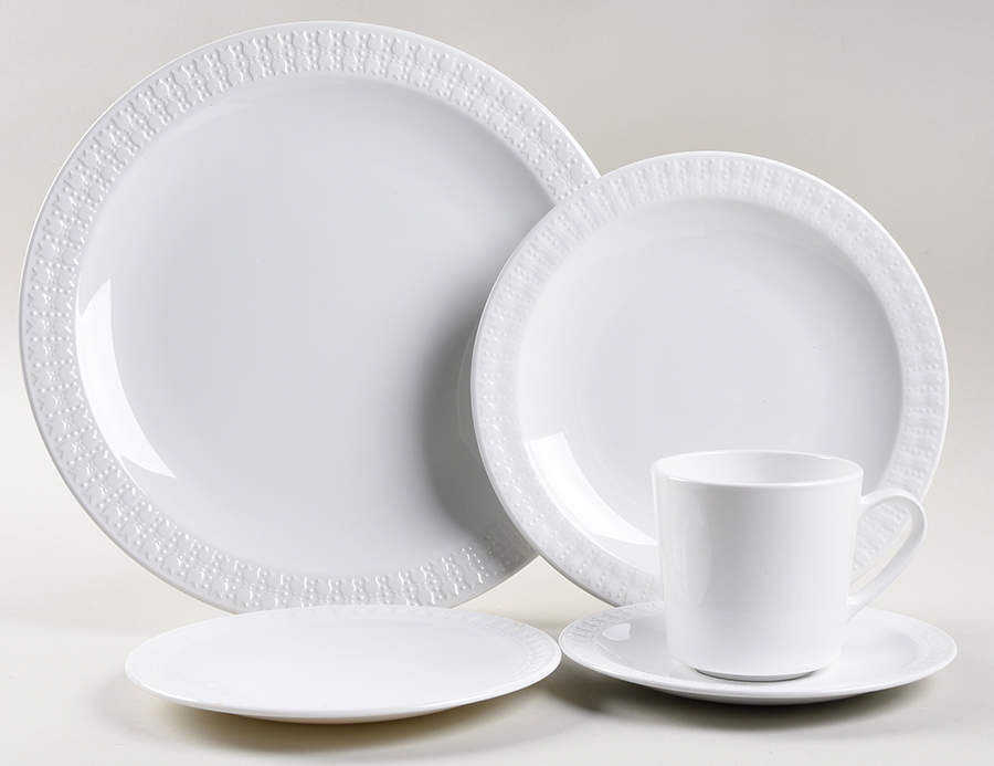 Sculptured Rim (No Trim, Centura) 5 Piece Place Setting by Corning Corelle-1