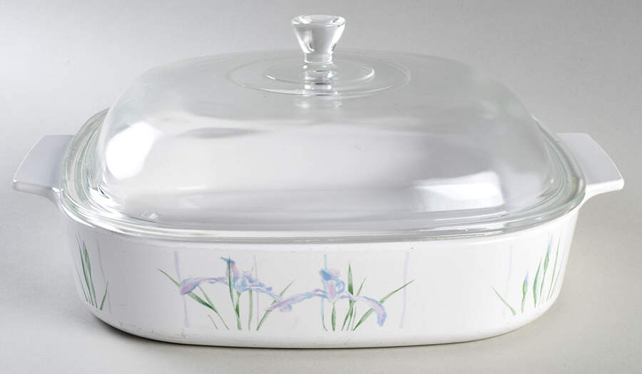 Shadow Iris (Corelle) 2.5 Quart Square Casserole with Lid by Corning Corelle-1