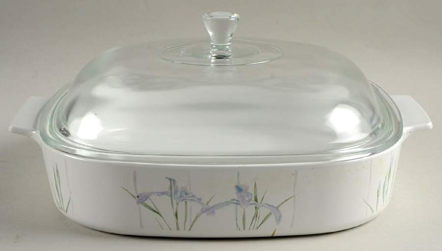 Shadow Iris (Corelle) 2.5 Quart Square Casserole with Lid by Corning Corelle-1