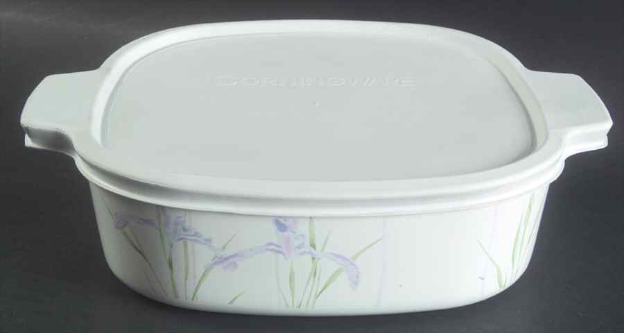 Shadow Iris (Corelle) 2 Quart Square Casserole with Lid by Corning Corelle-1