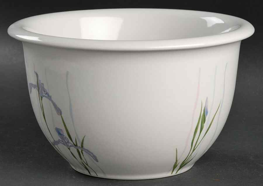 Shadow Iris (Corelle) 7" Mixing Bowl by Corning Corelle-1