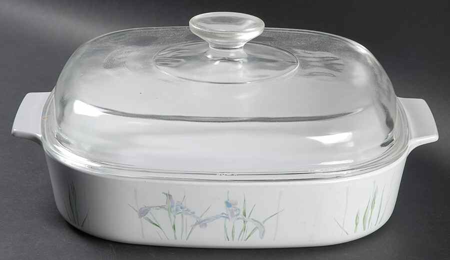 Shadow Iris (Corelle) 2.5 Quart Square Casserole with Lid by Corning Corelle-1