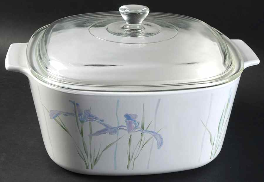 Shadow Iris (Corelle) 3 Quart Square Casserole with Lid by Corning Corelle-1