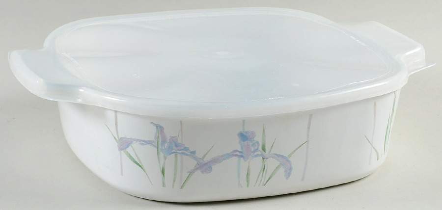Shadow Iris (Corelle) 2 Quart Square Casserole with Lid by Corning Corelle-1