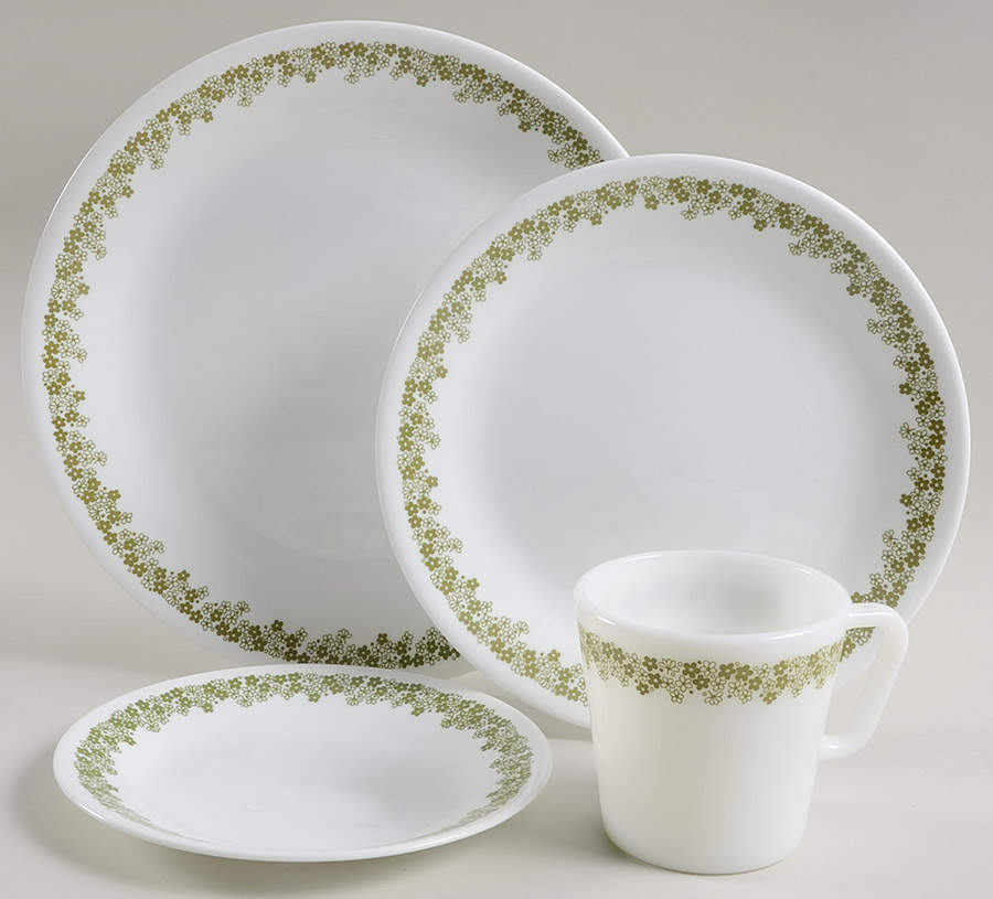 Spring Blossom (Large Flowers) 4 Piece Place Setting by Corning Corelle-1