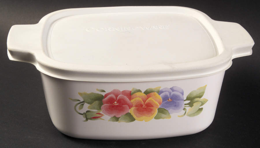 Summer Blush (Corelle) 1.5 Quart Square Casserole with Lid by Corning Corelle-1