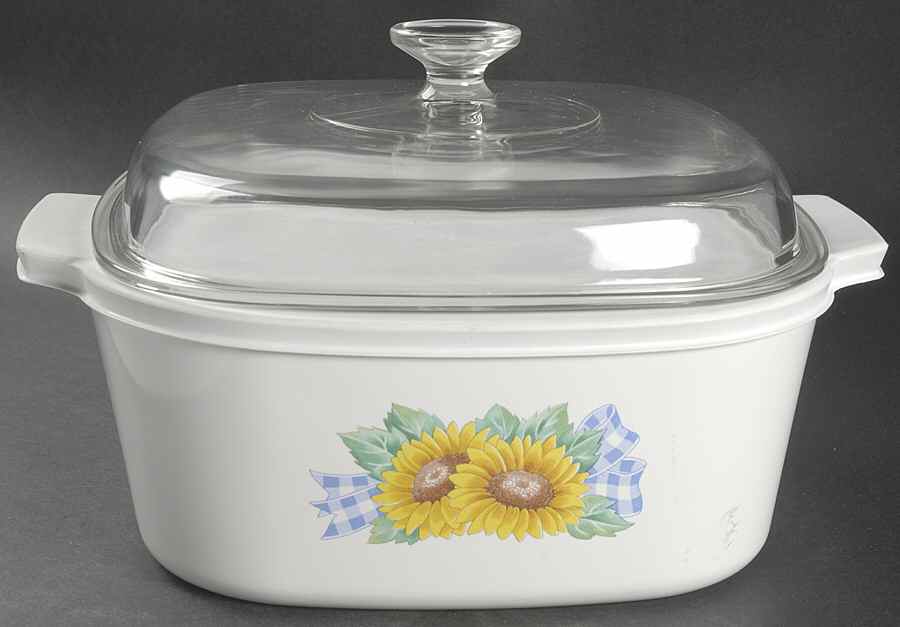 Sunsations (Corelle) 5 Quart Square Casserole with Glass & Plastic Lid by Corning Corelle-1