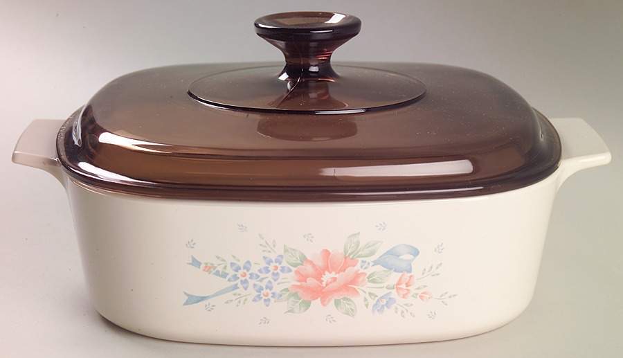 Symphony (Corelle) 2 Quart Square Casserole with Lid by Corning Corelle-1