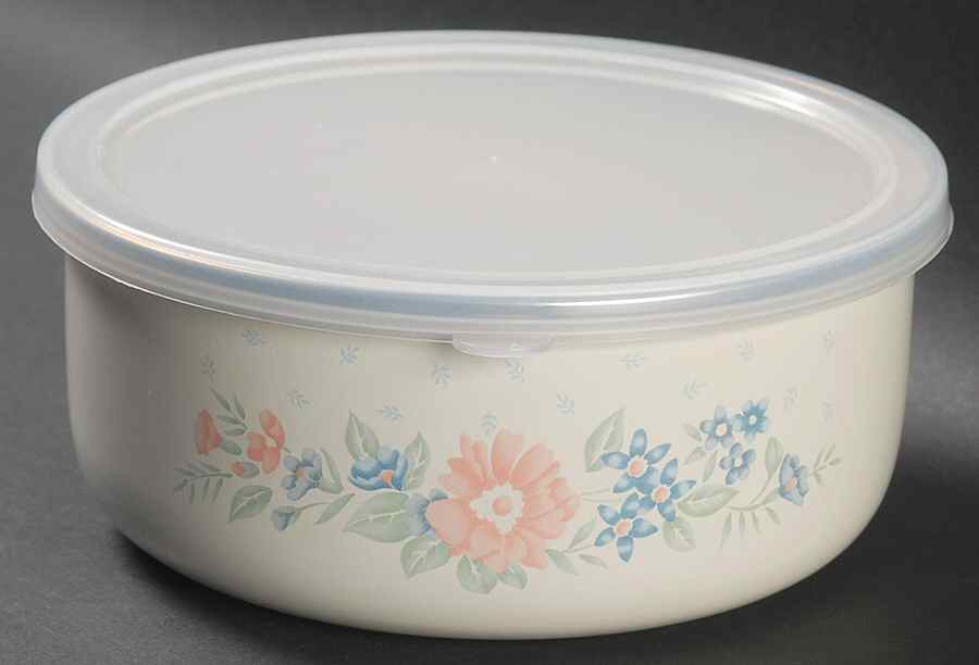 Symphony (Corelle) 71/4" Metal Bowl W/Plastic Lid by Corning Corelle-1