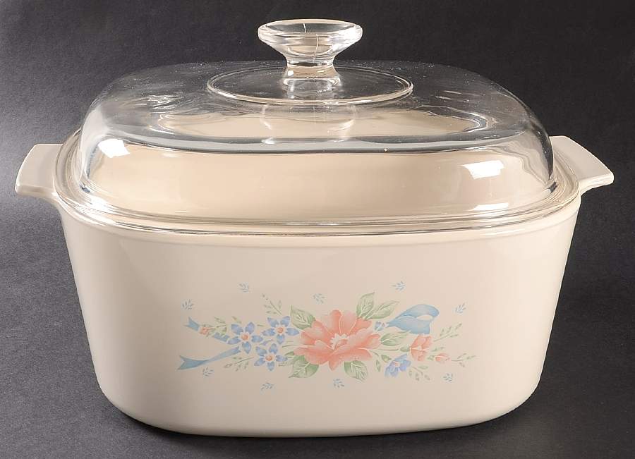 Symphony (Corelle) 5 Quart Square Casserole with Lid by Corning Corelle-1