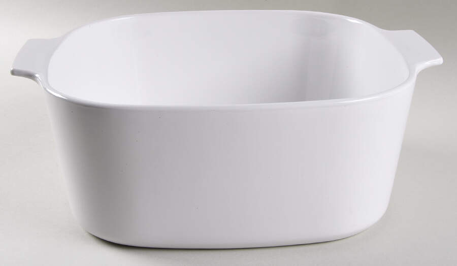 White Coupe 5 Quart Square Casserole No Lid by Corning Corelle-1