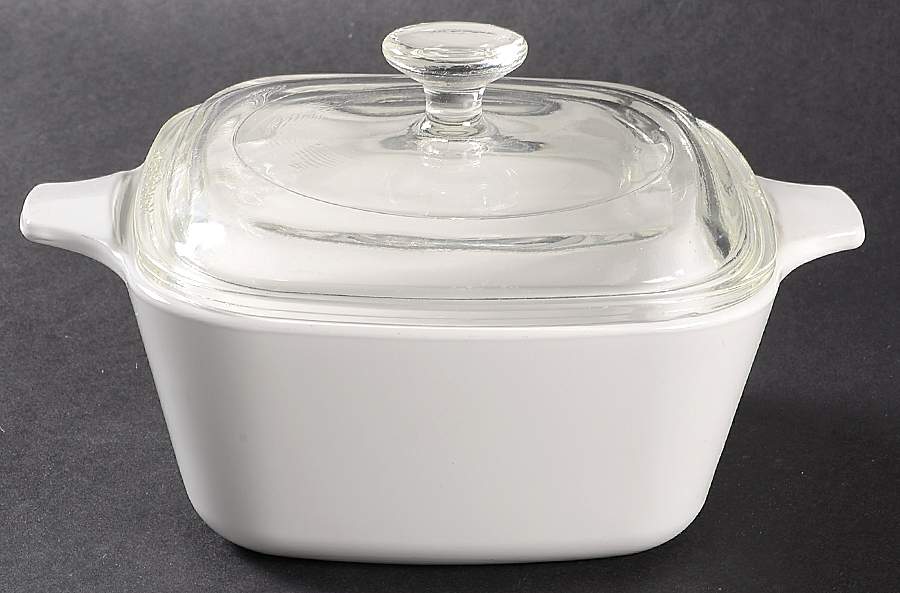 White Coupe Petite Pan & Lid by Corning Corelle-1