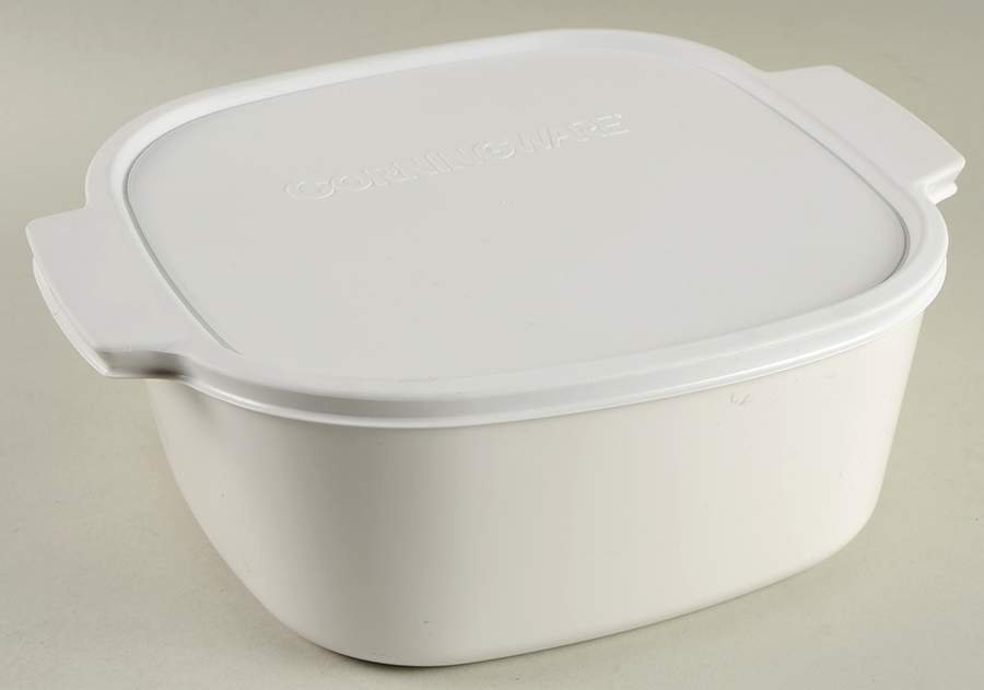 White Coupe 5 Quart Square Casserole with Lid by Corning Corelle-1