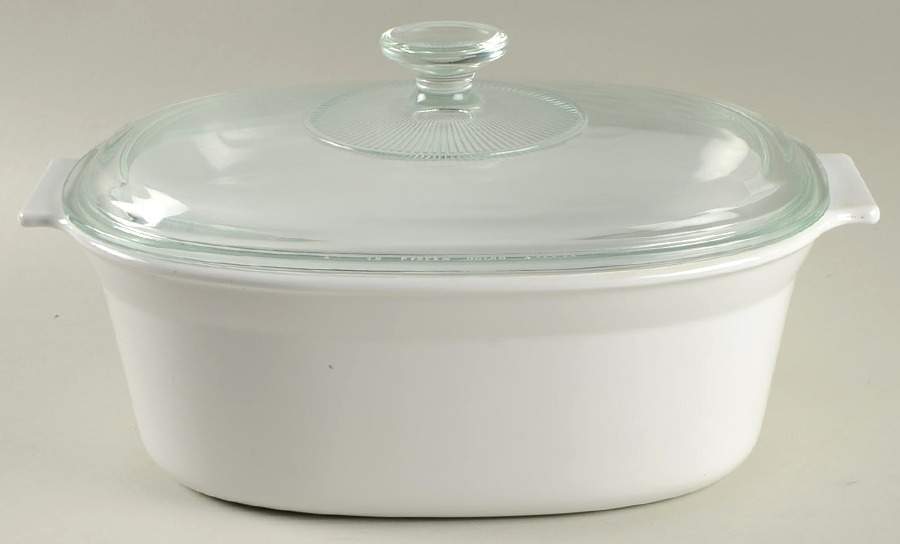 White Coupe 2.5 Quart Oval Covered Casserole by Corning Corelle-1