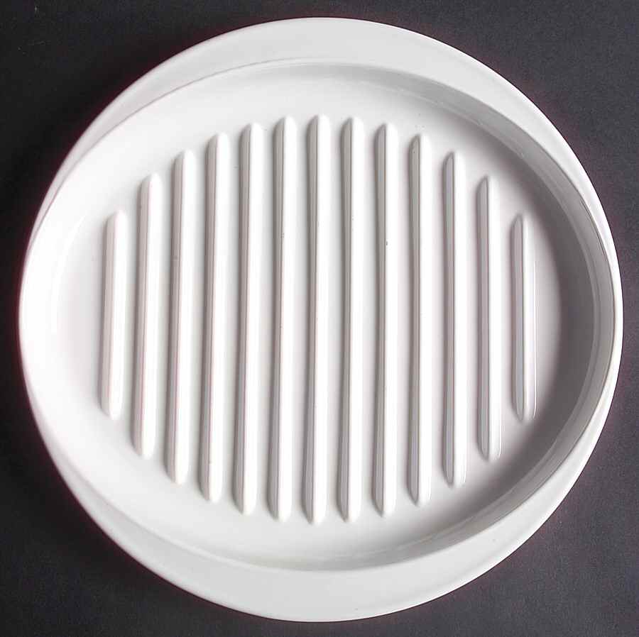 White Coupe Browning Grill-Oval/Microwave W/Rack by Corning Corelle-1