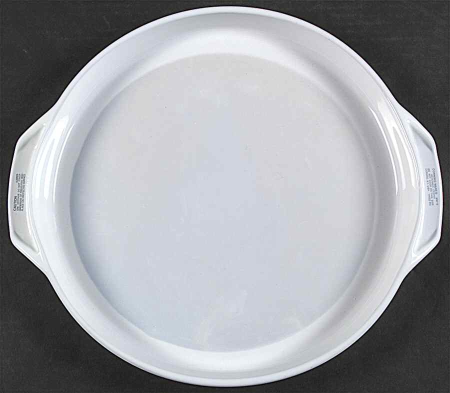White Coupe Round Handled Microwave Crisper by Corning Corelle-1