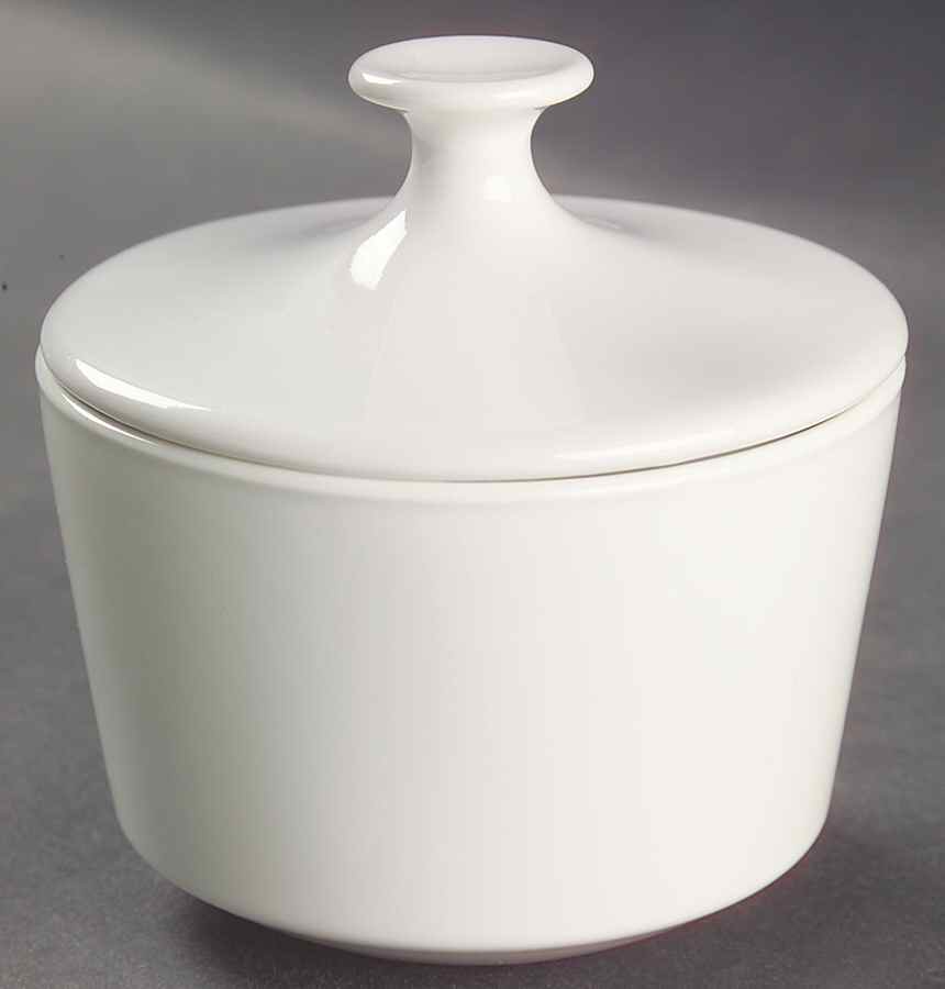 White Coupe Sugar Bowl & Lid by Corning Corelle-1