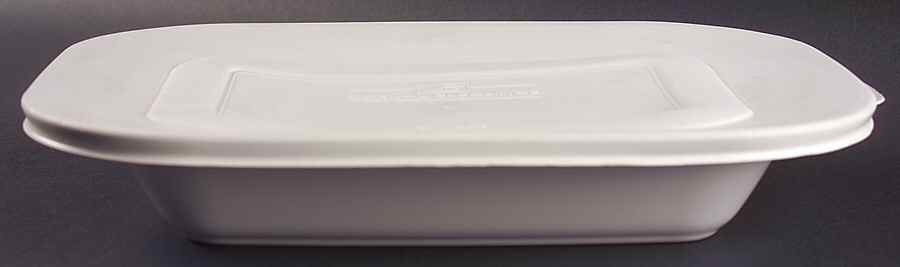White Flora Roaster-Rect W/Plastic Lid 13" by Corning Corelle-1