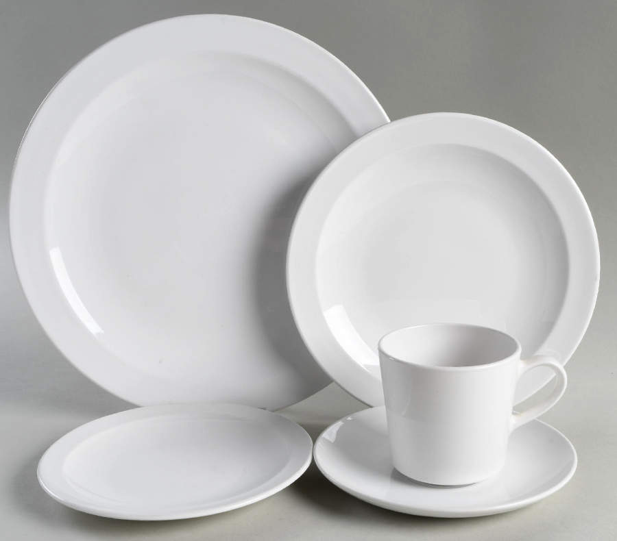 White Narrow Rim (Centura Line) 5 Piece Place Setting by Corning Corelle-1