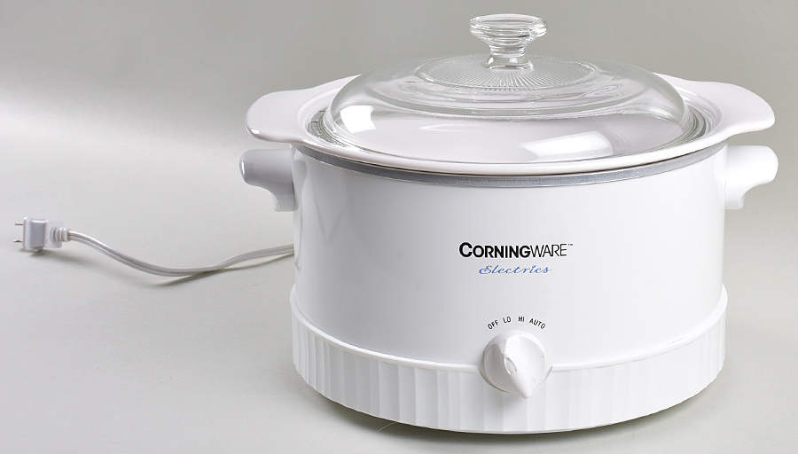 Winter Frost White (Corelle) 4 Qt Round Slow Cooker w/Lid & Eectric Base by Corning Corelle-1
