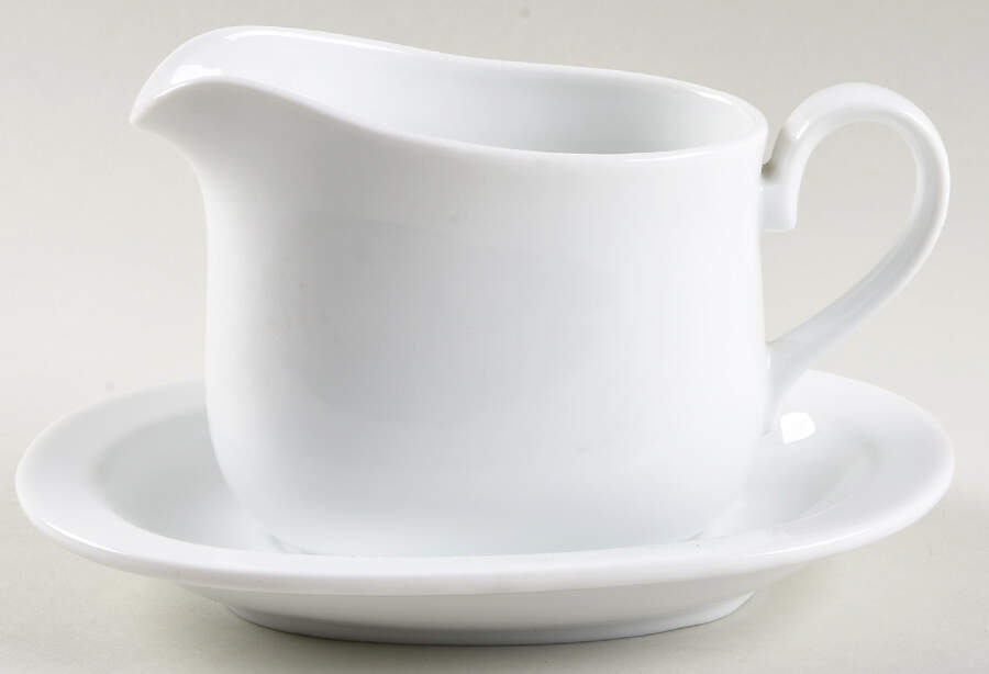 Winter Frost White (Corelle) Gravy Boat & Underplate by Corning Corelle-1