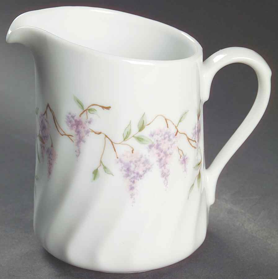 Wisteria (Corelle) Creamer by Corning Corelle-1