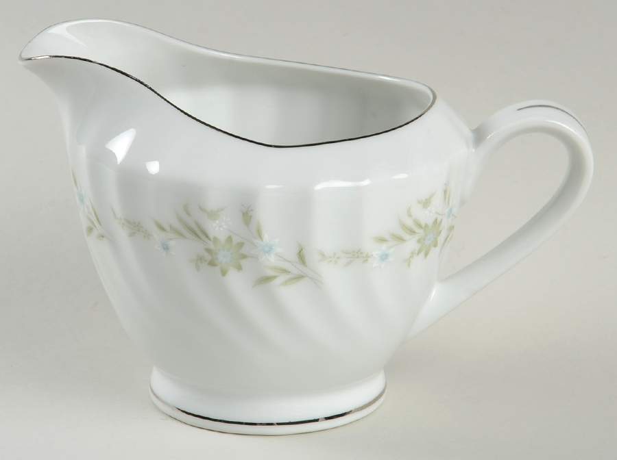 Felicia Creamer by Coventry-Japan-1