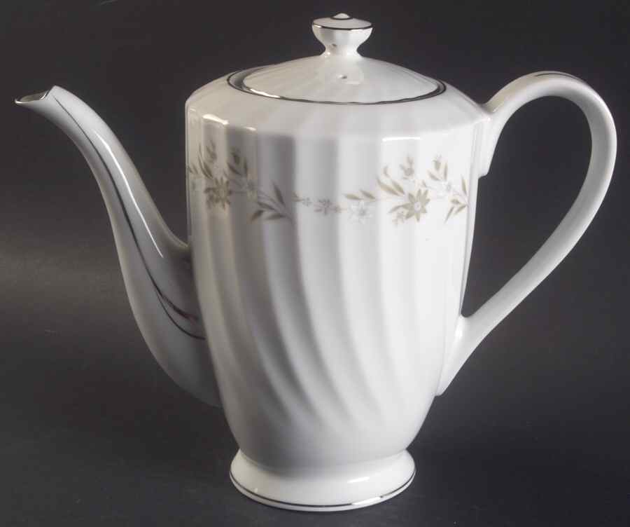 Felicia Coffee Pot & Lid by Coventry-Japan-1