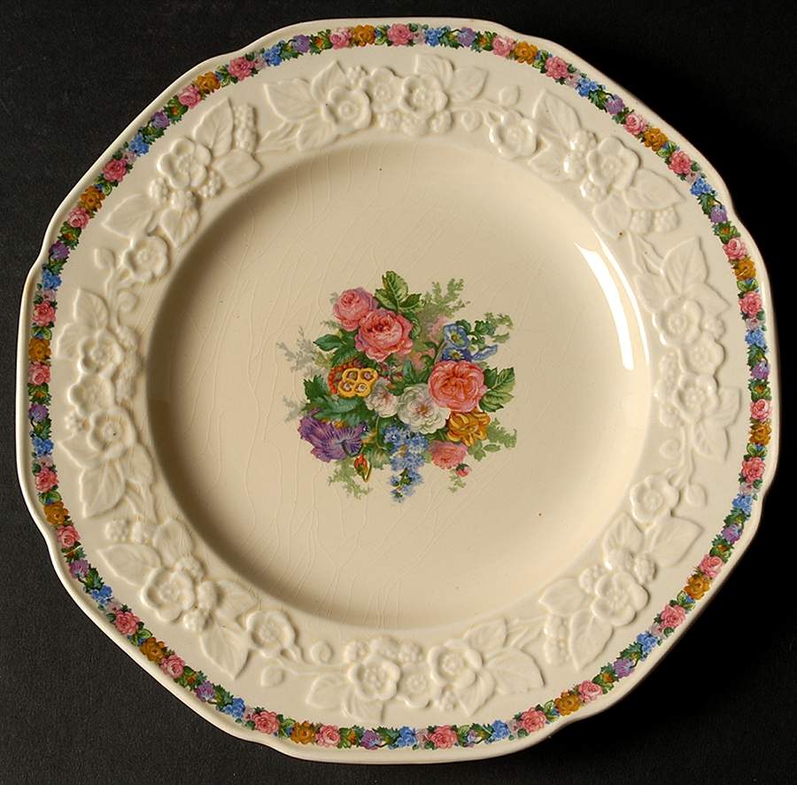 Charm Luncheon Plate by Crown Ducal-1