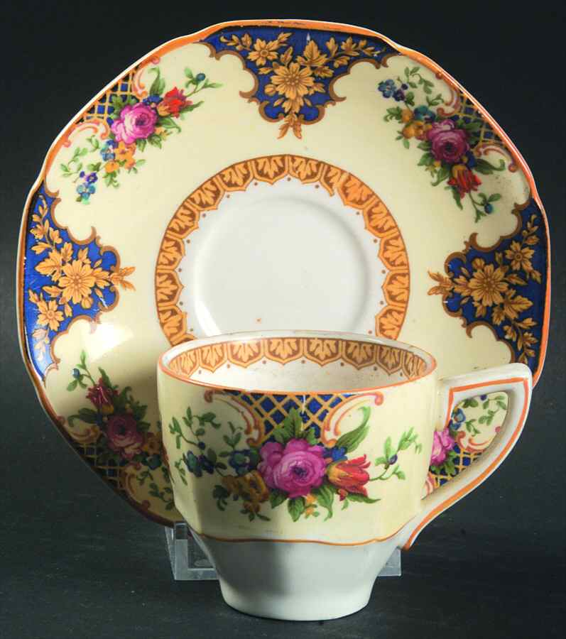 Westminster (Round, Scalloped) Flat Demitasse Cup & Saucer Set by Crown Ducal-1
