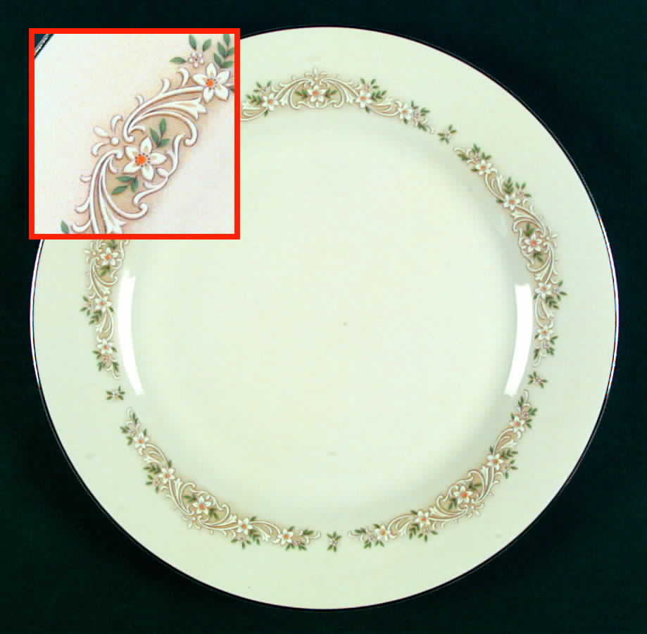 Lotus Dinner Plate by Crest Wood-1