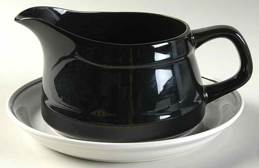 Illusion Gravy Boat & Underplate/Relish by Carico-1