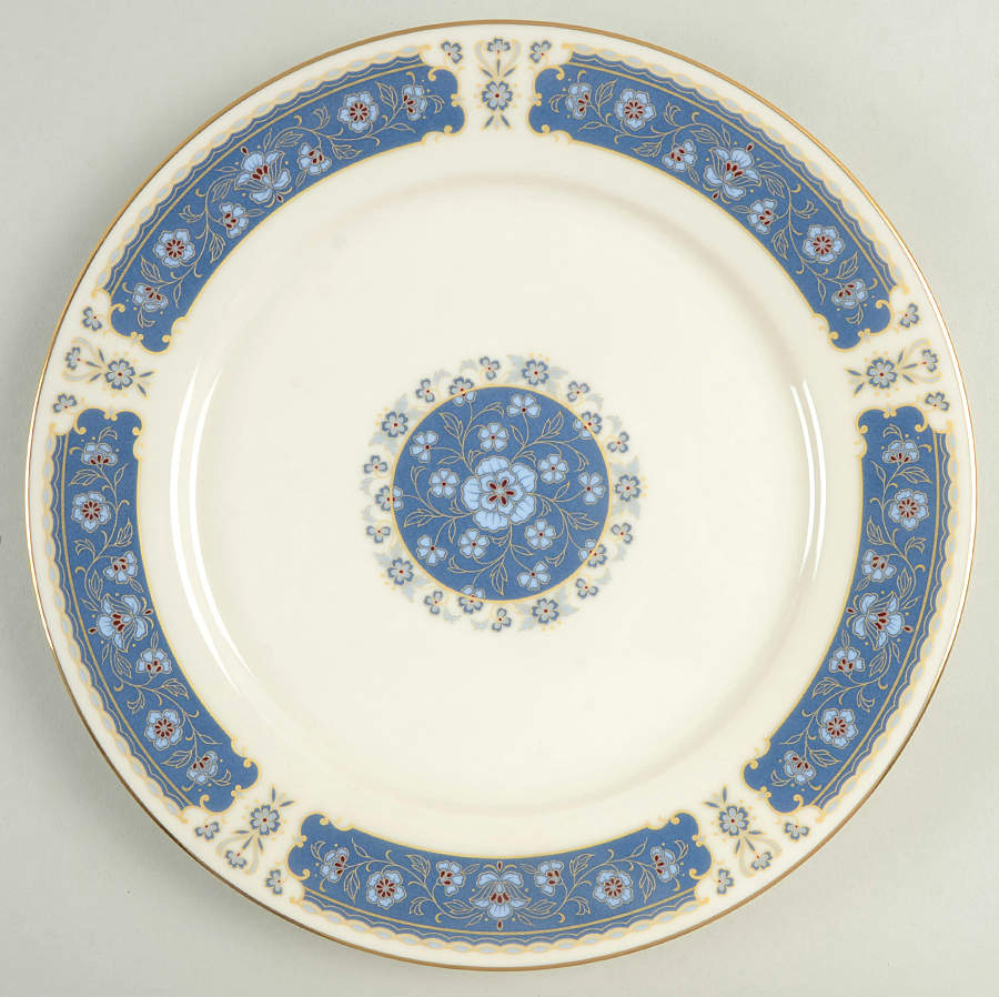 Renaissance Dinner Plate by Carico-1