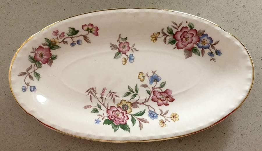 Belmont Underplate for Gravy Boat by Crooksville-1