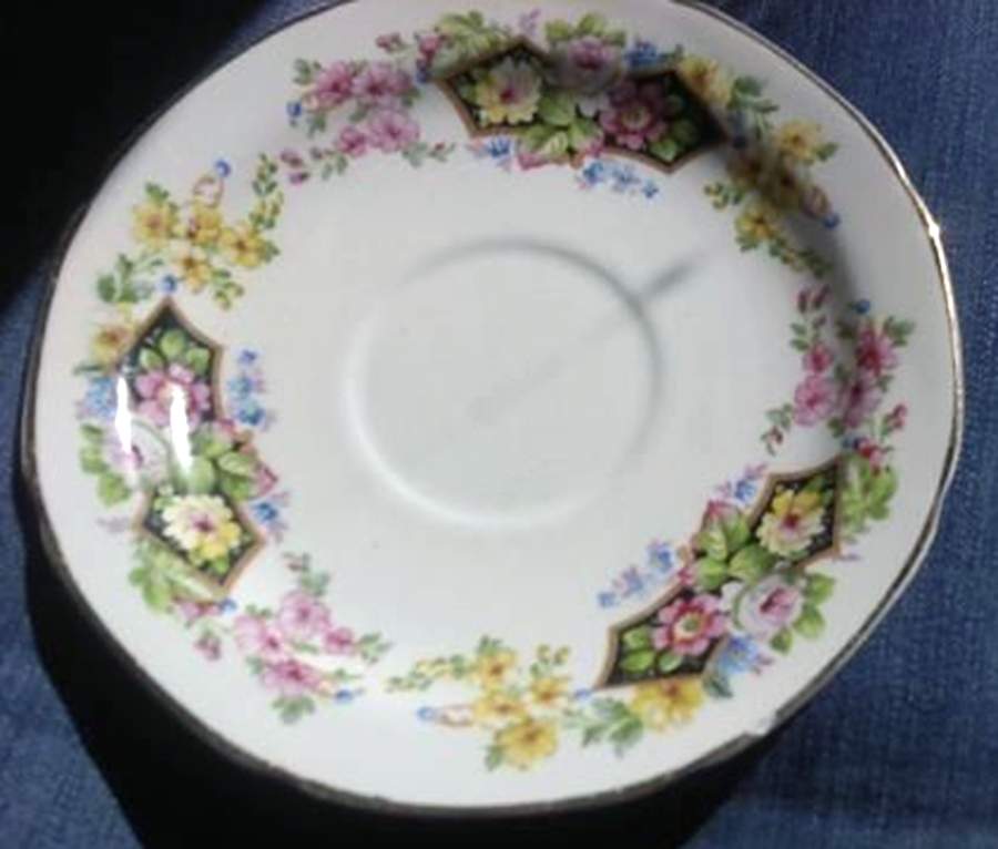 CRO80 Saucer by Crooksville-1