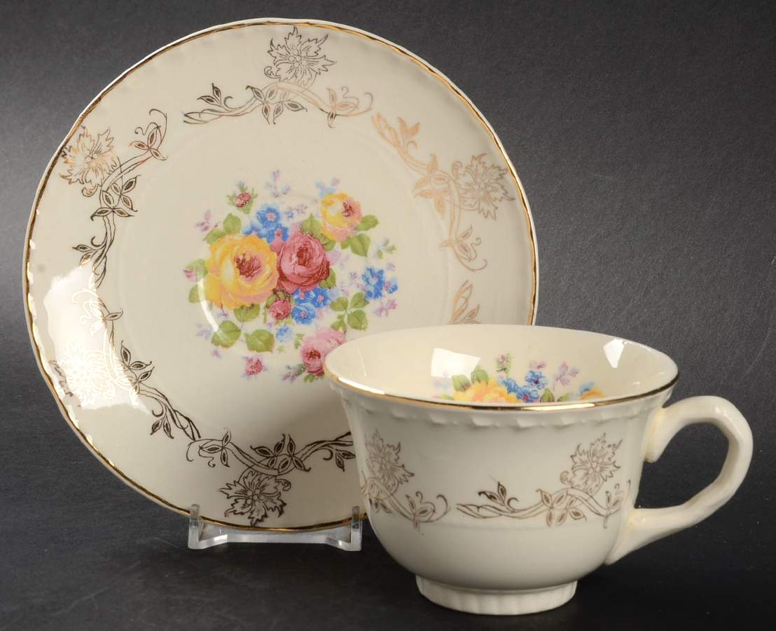 CRO99 Footed Cup & Saucer Set by Crooksville-1