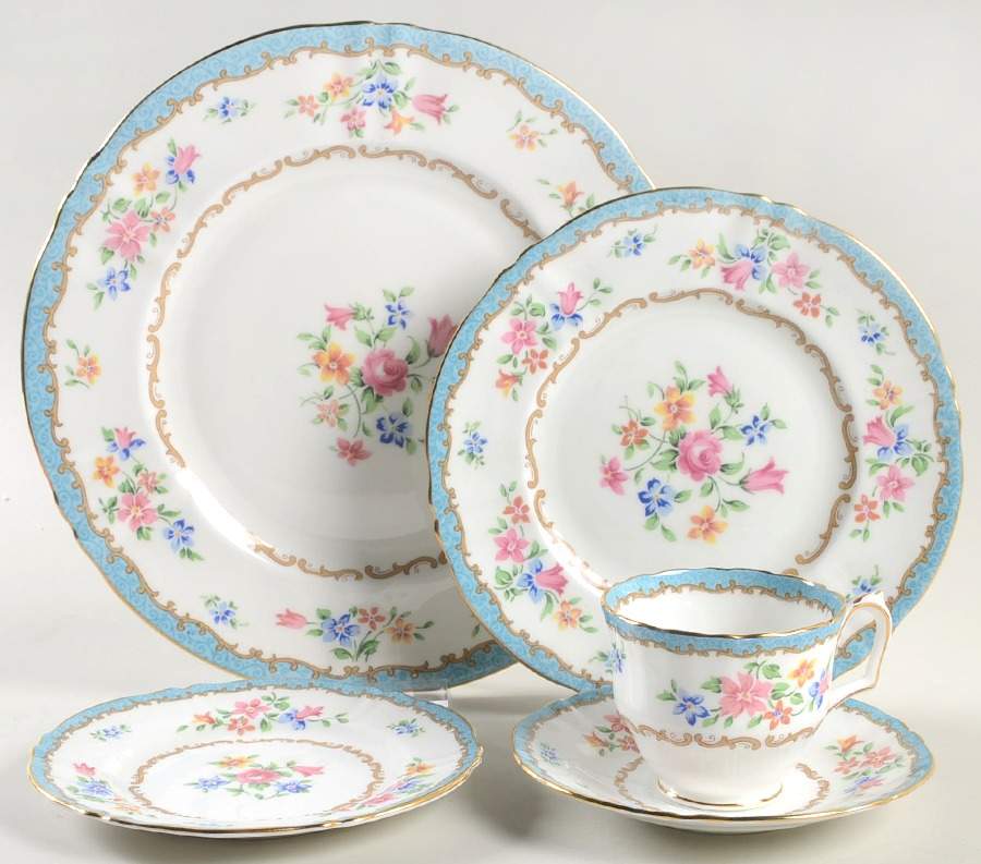 F16164 5 Piece Place Setting by Crown Staffordshire-1