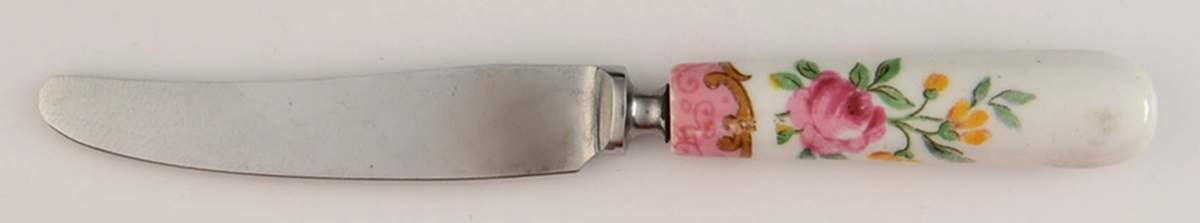 Lyric Tunis (Scalloped) Flat Handle Butter Spreader by Crown Staffordshire-1
