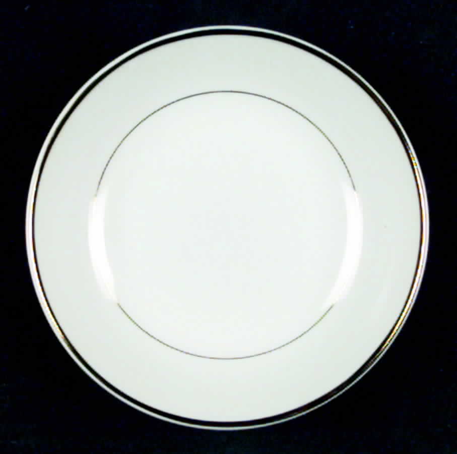Essex Coupe Cereal Bowl by Crescent (Japan)-1
