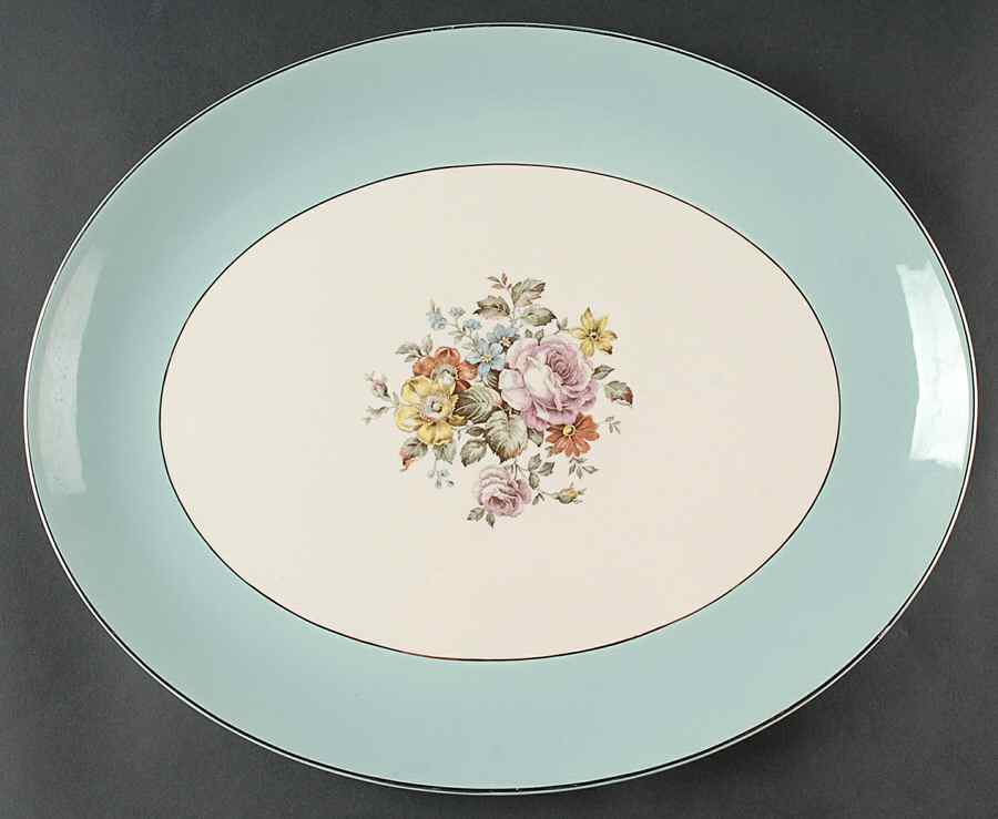 Danube 15" Oval Serving Platter by Cunningham & Pickett-1