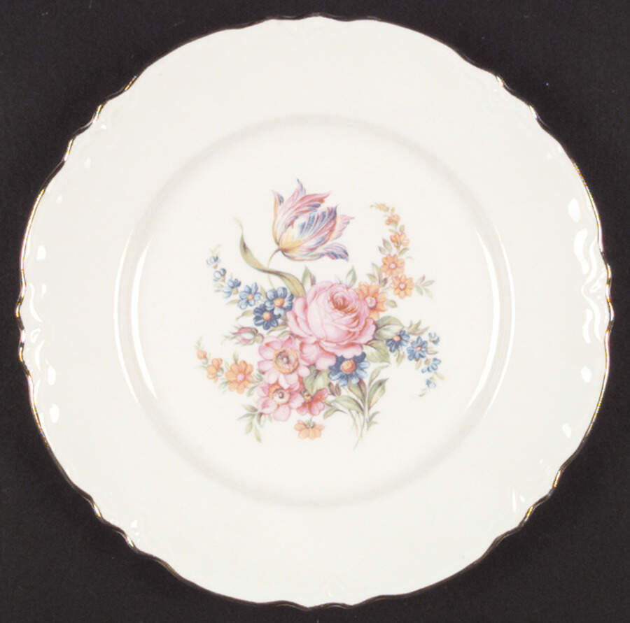 Wayside Luncheon Plate by Cunningham & Pickett-1
