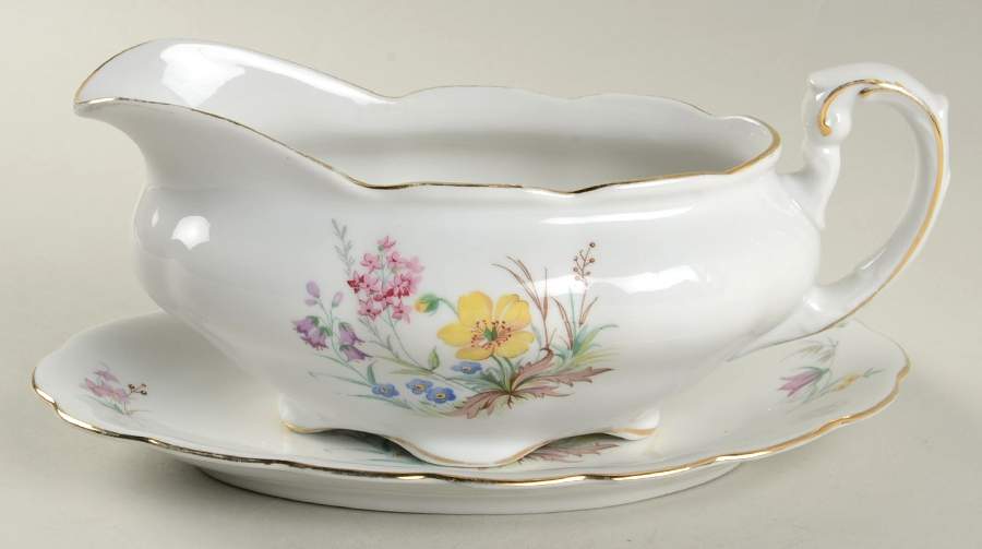 CWH1 Gravy Boat & Underplate by Crown Heiden-1