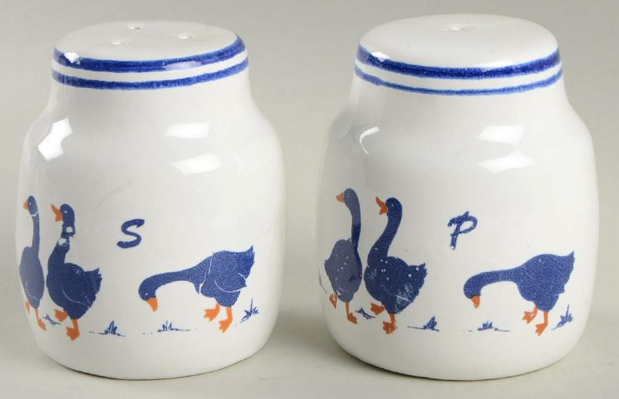 CMI4 Salt & Pepper Set by Ceramica (Italy)-1